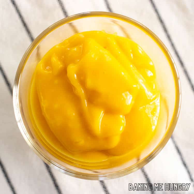 close up of mango pudding