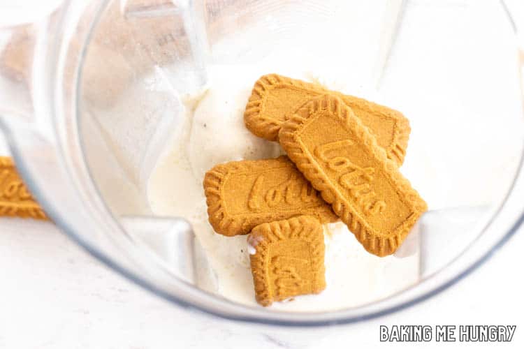 lotus biscuits added to blender