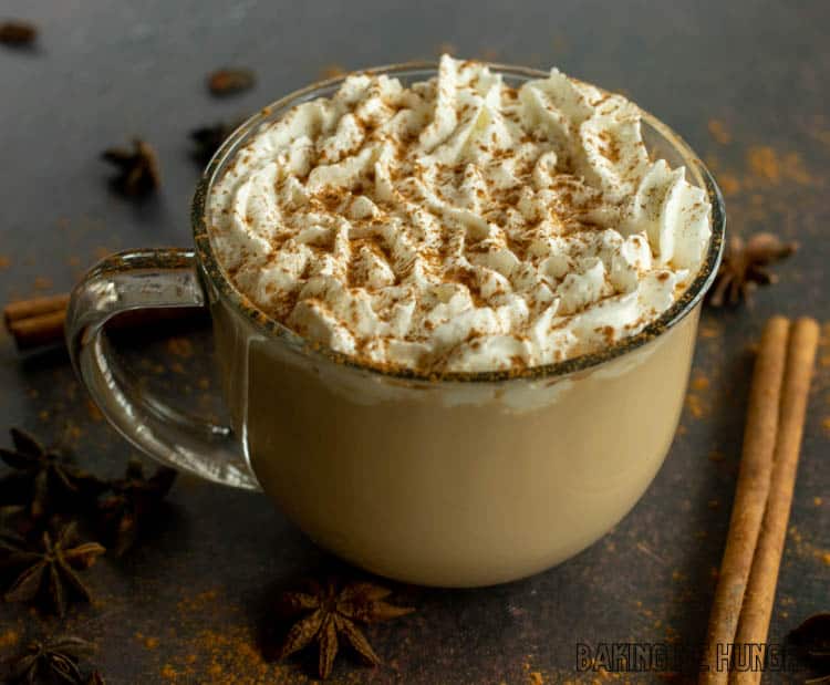 vanilla chai latte recipe in large mug