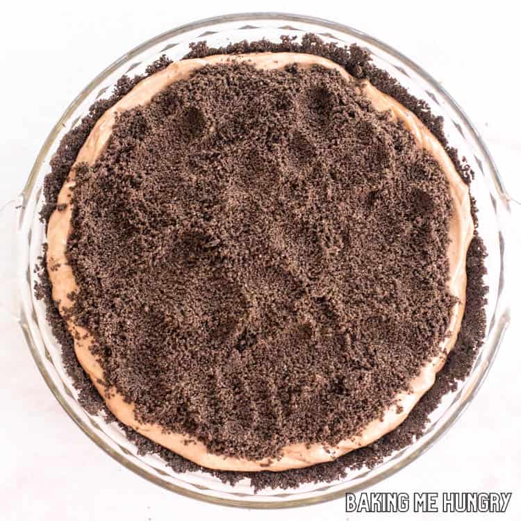 oreo crumbs on top of pie