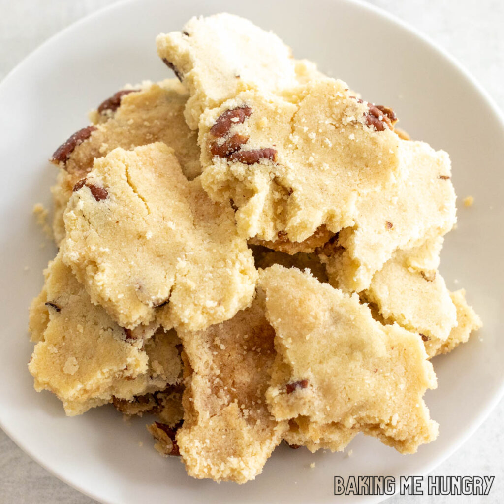 plate with butter pecan cookie brittle recipe