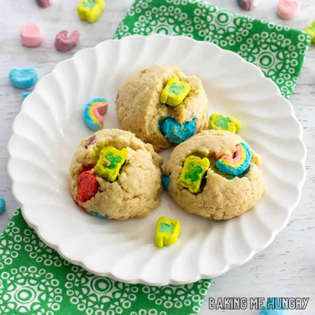 lucky charms cookie recipe served on small plate
