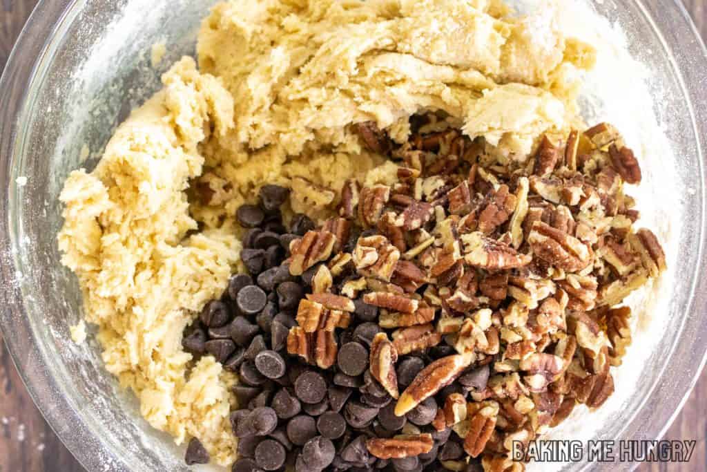 chips and pecans added to bowl