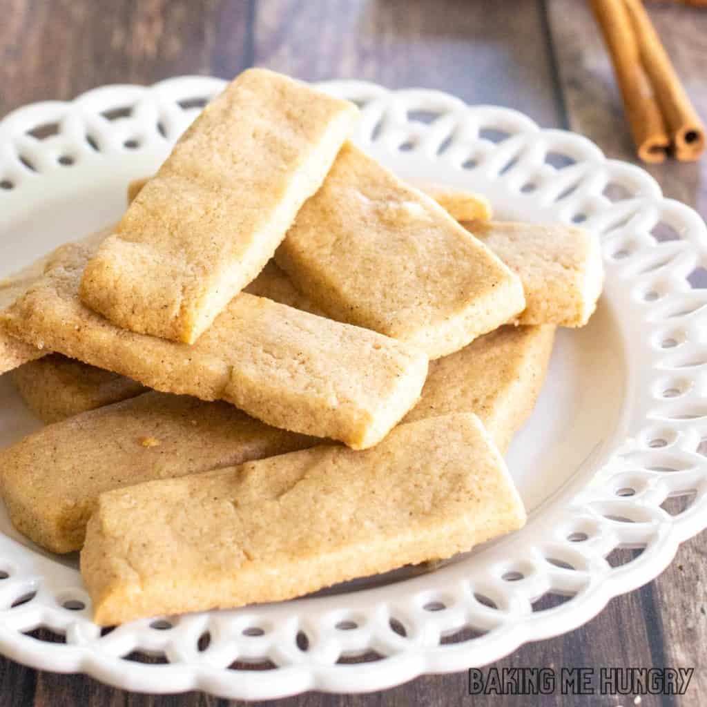 cinnamon shortbread cookies recipe on small decorative plate