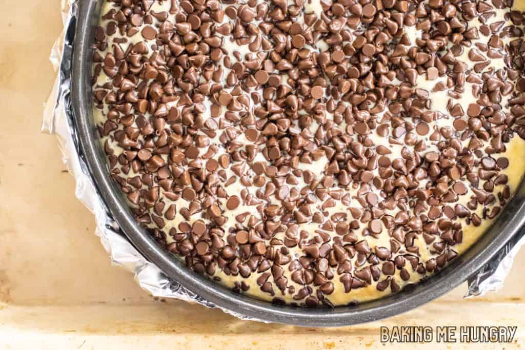 baked cheesecake in water bath